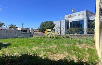 Imagem: O terreno possui 880m² de Área e está localizado em Mata