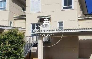 Imagem: A casa possui 3 Dormitórios, 3 Suítes, 5 Banheiros, 2 Vagas