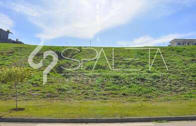 Imagem: O terreno possui 800m² de Área e está localizado em Fazenda