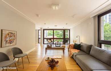 Imagem: O apartamento possui 3 Dormitórios, 1 Suíte, 3 Banheiros