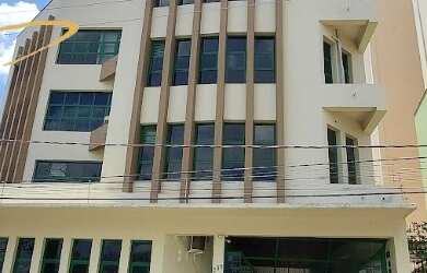 Imagem: A sala comercial possui 2 Banheiros, 1 Vaga na garagem, 80m²