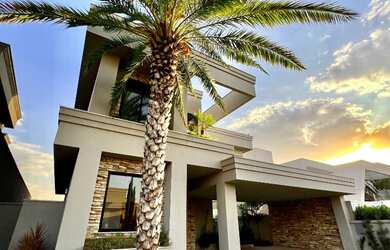 Imagem: A casa possui 4 Dormitórios, 4 Suítes e 479m² de Área e