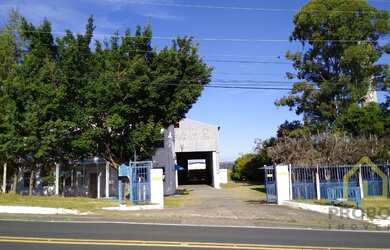 Imagem: O depósito possui 5 Banheiros, 5 Vagas na garagem, 1.876m²