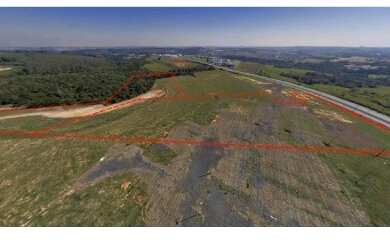 Imagem: O depósito possui 59.437m² de Área Privada, Imóvel novo