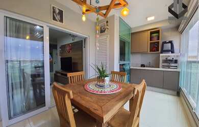 Imagem: O apartamento possui 3 Dormitórios, 1 Suíte, 2 Banheiros