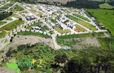 Imagem: O terreno possui 140m² de Área Privada e está localizado