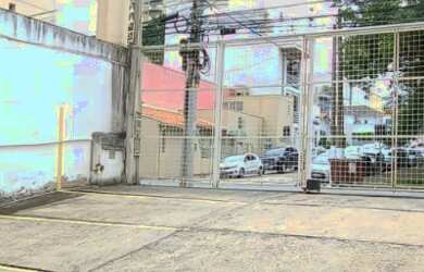 Imagem: A sala comercial possui 1 Banheiro, 551m² de Área Privada