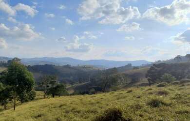 Imagem 13: Lindo Terreno com Vista Deslumbrante, Nascente e Ótima Topografia