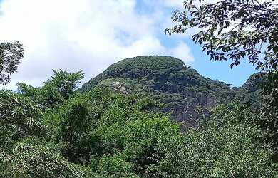 Imagem 11: Lindo Terreno com vista para Pedra do Forno e Pedra Chanfrada