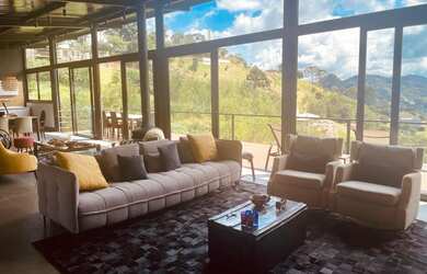 Imagem 12: Conforto e Sofisticação com vista deslumbrante da Serra da Mantiqueira...
