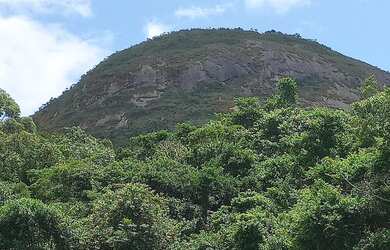 Imagem 15: Lindo Terreno com vista para Pedra do Forno e Pedra Chanfrada