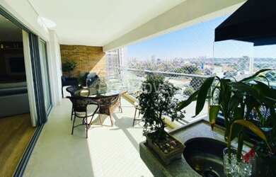 Imagem: O apartamento possui 3 Dormitórios, 3 Suítes, 5 Banheiros