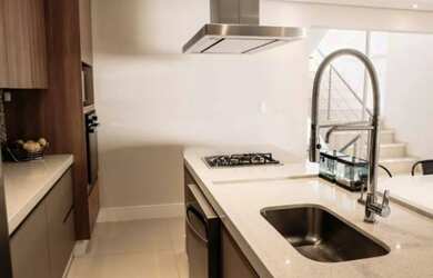 Imagem 8: Sobrado a venda no Condomínio Madre Maria Villac em Valinhos SP