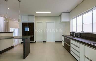 Imagem 2: Casa a venda no Swiss Park com 4 suítes