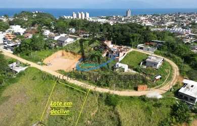 Imagem: O terreno possui 360m² de Área Privada e está localizado