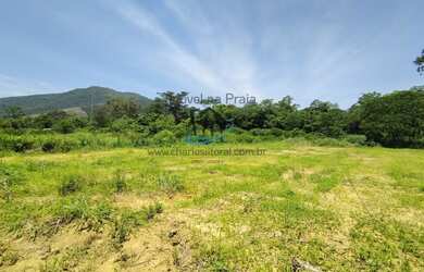 Imagem: O terreno possui 130m² de Área Privada e está localizado