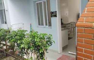 Imagem 2: Sobrado em Condomínio para Venda em Caraguatatuba / SP no bairro Massaguaçu