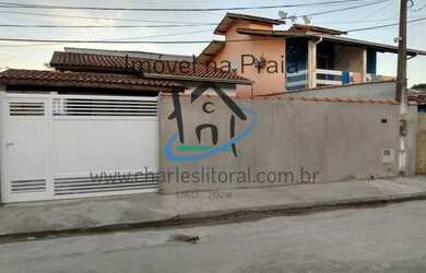 Imagem: A casa possui 2 Dormitórios, 1 Banheiro, 4 Vagas na garagem