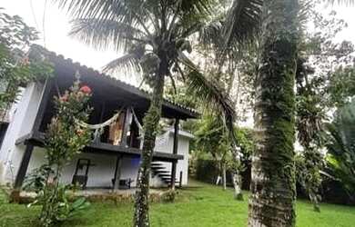 Imagem: A casa em condomínio possui 3 Dormitórios, 2 Suítes, 3 Banheiros