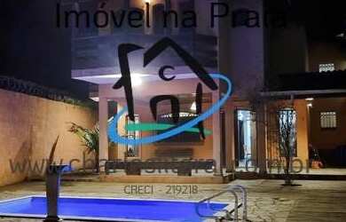 Imagem: A casa possui 4 Dormitórios, 3 Suítes, 4 Banheiros, 4 Vagas