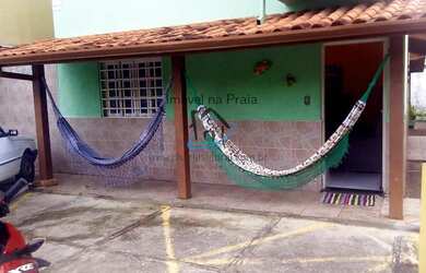 Imagem: A casa possui 2 Dormitórios, 1 Banheiro, 2 Vagas na garagem