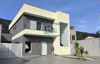 Imagem 2: Sobrado em Condomínio para Venda em Caraguatatuba / SP no bairro Praia...