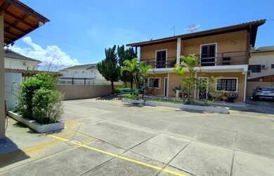 Imagem 7: Sobrado em Condomínio para Venda em Caraguatatuba / SP no bairro Massaguaçu