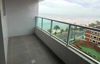 Imagem: O apartamento possui 2 Dormitórios, 1 Suíte, 1 Banheiro, 1