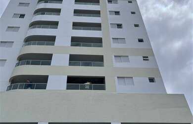 Imagem: O apartamento possui 2 Dormitórios, 1 Suíte, 1 Banheiro, 1