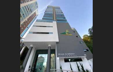 Imagem 2: Apartamento na Barra Norte em Balneário Camboriú com 3 Dormitórios...