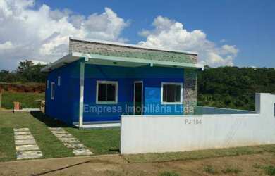 Imagem: A casa possui 2 Dormitórios, 1 Suíte, 1 Banheiro e 75m² de