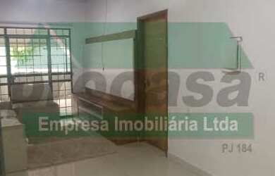 Imagem: A casa possui 4 Dormitórios, 4 Suítes, 1 Banheiro, 1 Vaga