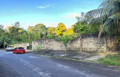 Imagem: O terreno possui 800m² de Área e está localizado em Ponta