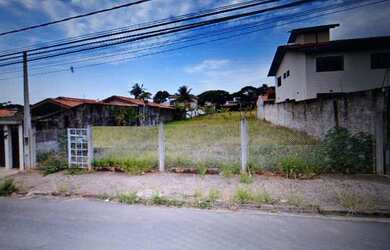 Imagem: O terreno possui 450m² de Área e está localizado em Parque