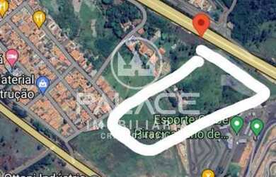 Imagem: O terreno possui 30.000m² de Área e está localizado em Centro