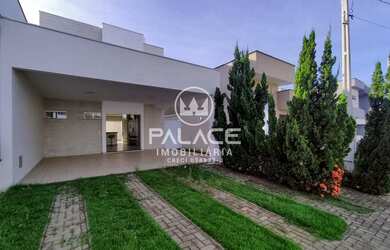 Imagem: A casa em condomínio possui 3 Dormitórios, 1 Suíte, 3 Banheiros