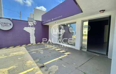 Imagem: A loja possui 2 Dormitórios, 1 Suíte, 4 Banheiros, 4 Vagas