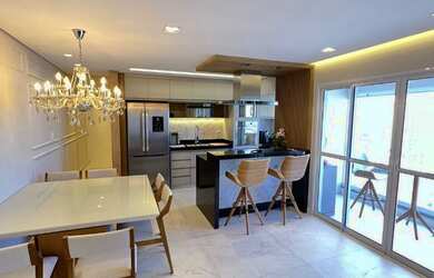 Imagem: O apartamento possui 2 Dormitórios, 2 Suítes, 5 Banheiros