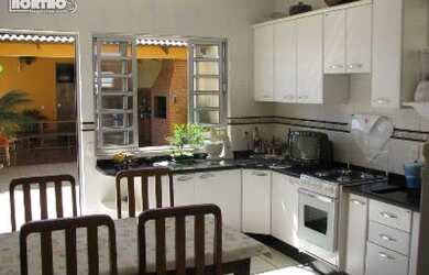 Imagem 2: Casa a venda no JARDIM CERRADOS em Várzea Grande/MT