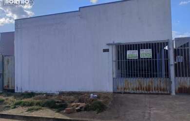 Imagem: A casa possui 1 Banheiro e está localizado em Vilhena, RO