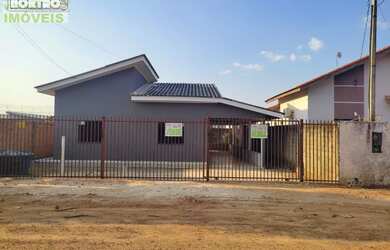 Imagem: A casa possui 2 Banheiros e está localizado em Vilhena, RO