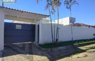 Imagem: A casa possui 4 Banheiros e está localizado em Vilhena, RO