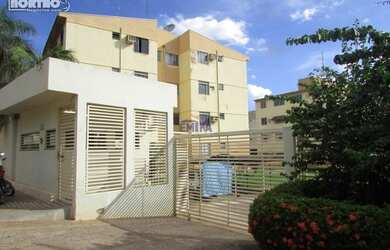 Imagem: O apartamento possui 1 Banheiro e está localizado em Cuiabá