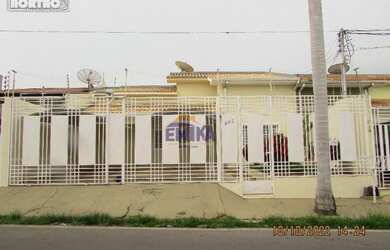 Imagem: A casa possui 1 Banheiro e está localizado em Cuiabá, MT