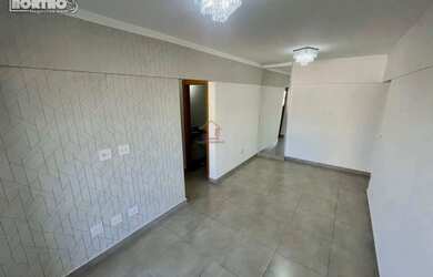 Imagem: O apartamento possui 2 Banheiros e está localizado em Praia