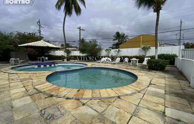 Imagem: O apartamento possui 1 Banheiro e está localizado em Salvador