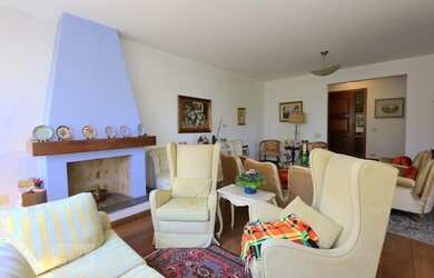 Imagem: O apartamento possui 4 Dormitórios, 3 Suítes, 4 Banheiros