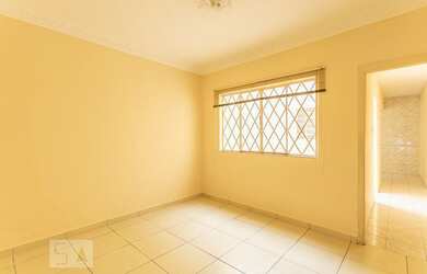 Imagem: A casa possui 3 Dormitórios, 2 Suítes, 3 Banheiros, 1 Vaga