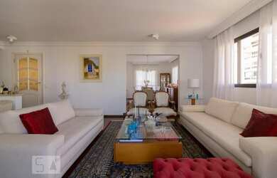 Imagem: O apartamento possui 3 Dormitórios, 3 Suítes, 4 Banheiros