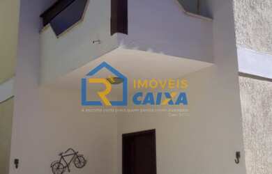 Imagem: A casa possui 2 Dormitórios, 2 Banheiros, 1 Vaga na garagem